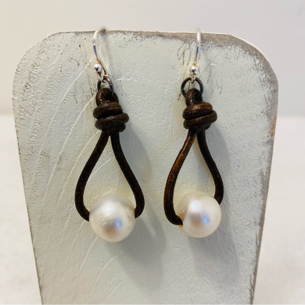 NWOT Leather & Pearl Earrings